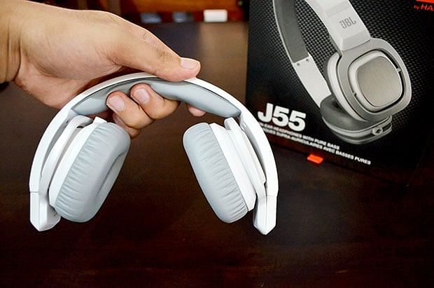 JBL J55 Headphone Review | NoypiGeeks