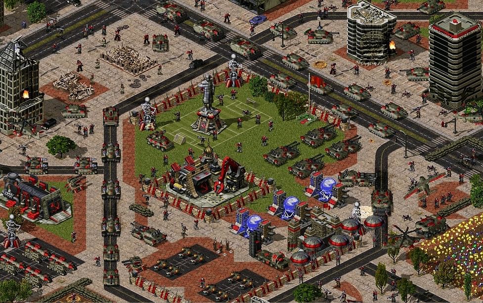 This Fan-Made Command and Conquer Red Alert 2 can be Played in a Web Browser