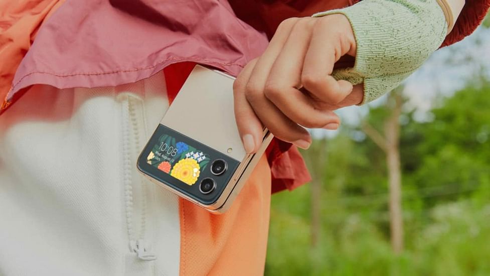Samsung Galaxy Z Flip 4 Philippines Specs Price Availability Noypigeeks Samsung Galaxy Z Flip 4 Philippines Specs Price Availability Noypigeeks